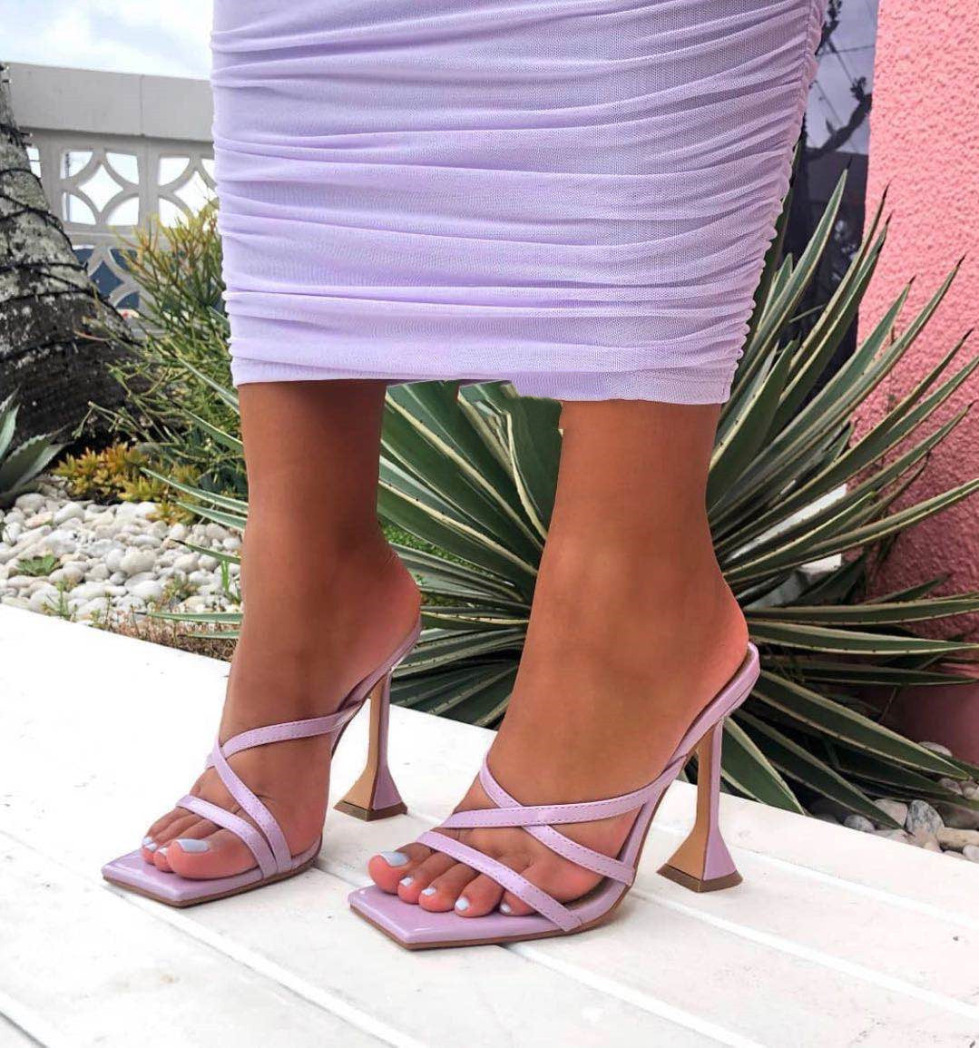 Baddie Glam Set – Heels and Rhinestone Wine Glasses