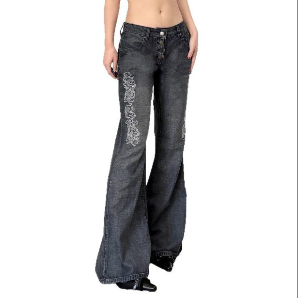 Dark Washed Denim – Old-School Cool, Modern Fit