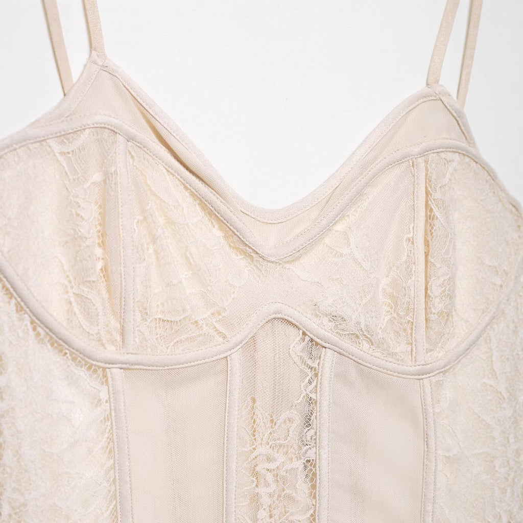 Style Fitted Lace Bodycon Crop Top